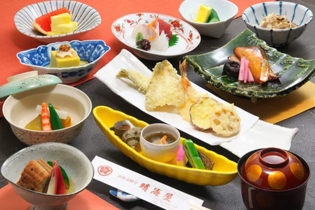 屋形船「晴海屋」 お花見プラン